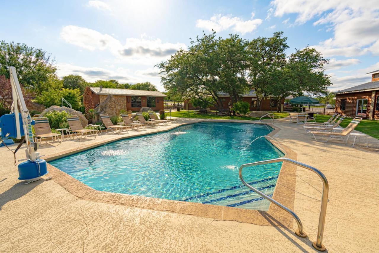 Sun Outdoors Lake Travis Hudson Bend Extérieur photo